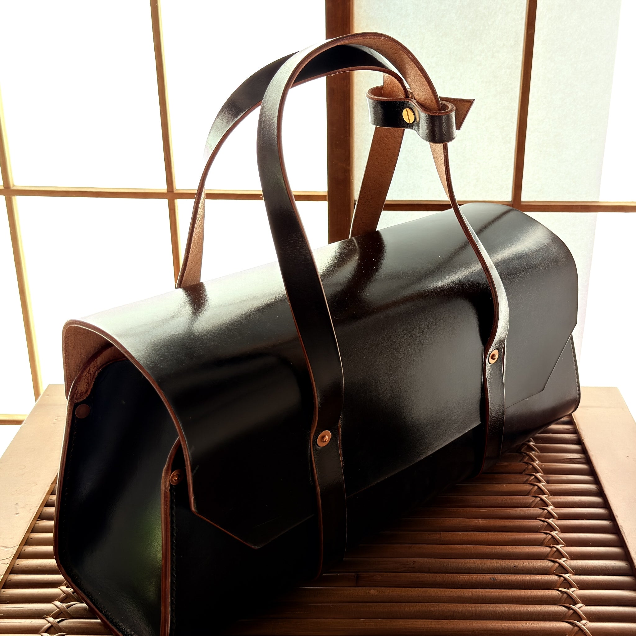 Type B YVN 002 Structured Tool Tote