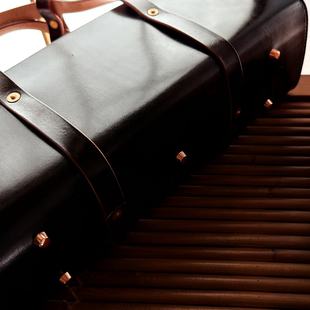 Type B YVN 002 Structured Tool Tote